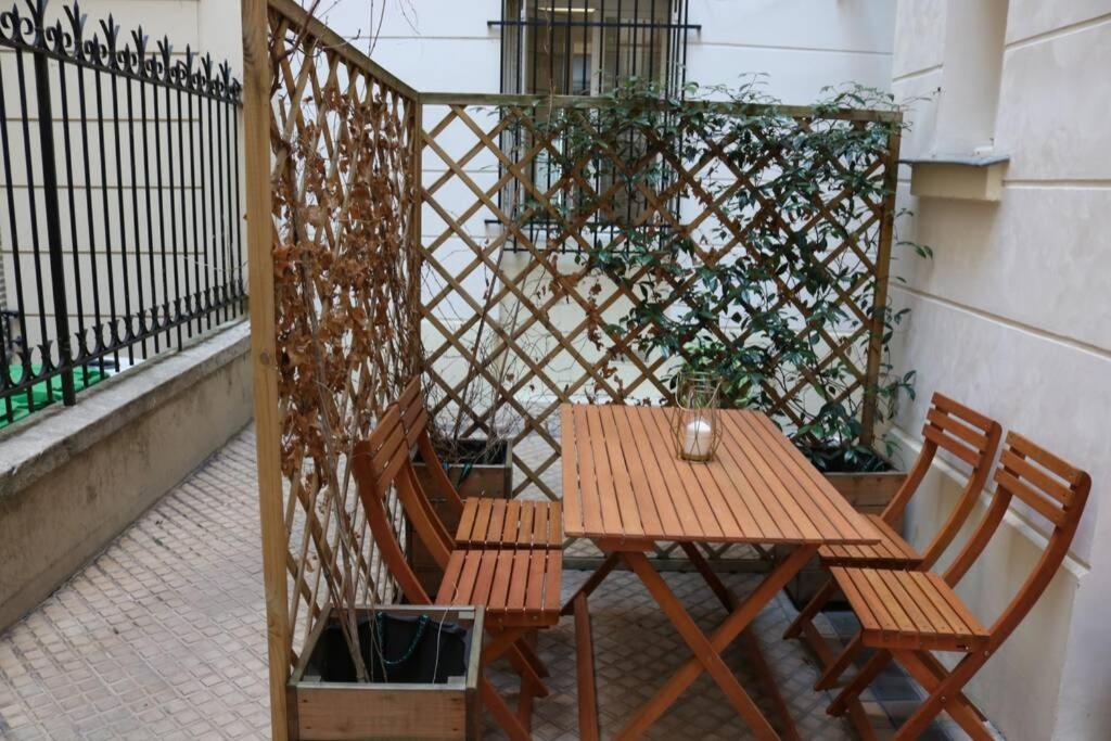 Petit Bijou Dans Le Centre De Paris Apartment ภายนอก รูปภาพ